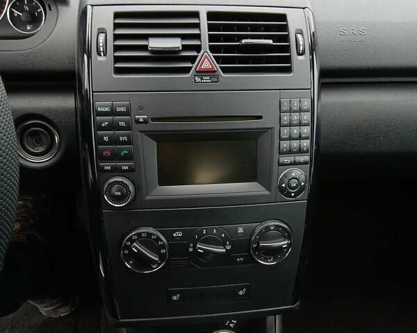 Синій Мерседес А клас, об'ємом двигуна 1.5 л та пробігом 189 тис. км за 6800 $, фото 20 на Automoto.ua