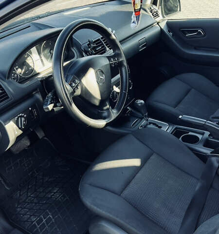 Синий Мерседес А класс, объемом двигателя 2 л и пробегом 260 тыс. км за 6500 $, фото 8 на Automoto.ua