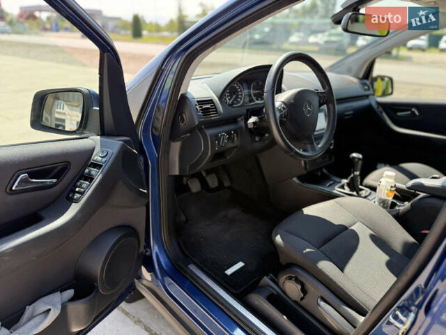 Синий Мерседес А класс, объемом двигателя 2 л и пробегом 226 тыс. км за 6700 $, фото 11 на Automoto.ua