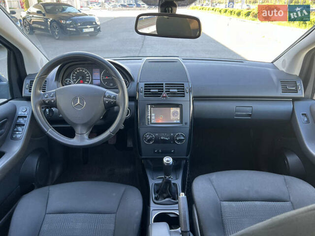 Синий Мерседес А класс, объемом двигателя 2 л и пробегом 222 тыс. км за 8500 $, фото 23 на Automoto.ua