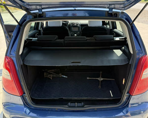 Синий Мерседес А класс, объемом двигателя 2 л и пробегом 226 тыс. км за 6700 $, фото 17 на Automoto.ua