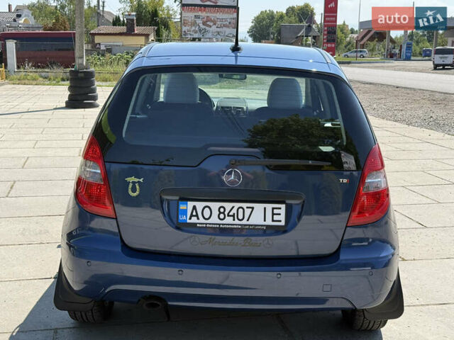 Синий Мерседес А класс, объемом двигателя 2 л и пробегом 226 тыс. км за 6700 $, фото 5 на Automoto.ua