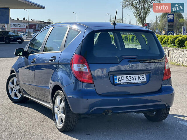 Синий Мерседес А класс, объемом двигателя 2 л и пробегом 222 тыс. км за 8500 $, фото 2 на Automoto.ua