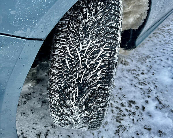 Синій Мерседес А клас, об'ємом двигуна 1.8 л та пробігом 160 тис. км за 10500 $, фото 11 на Automoto.ua