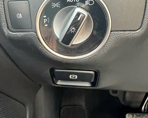 Синій Мерседес А клас, об'ємом двигуна 1.5 л та пробігом 217 тис. км за 13300 $, фото 32 на Automoto.ua