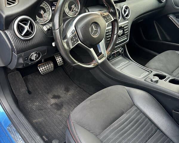 Синий Мерседес А класс, объемом двигателя 1.46 л и пробегом 215 тыс. км за 17777 $, фото 12 на Automoto.ua