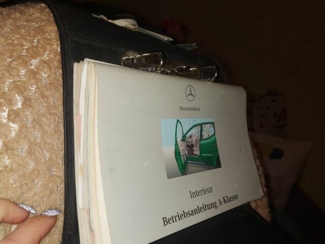 Синий Мерседес А класс, объемом двигателя 2 л и пробегом 300 тыс. км за 1600 $, фото 17 на Automoto.ua