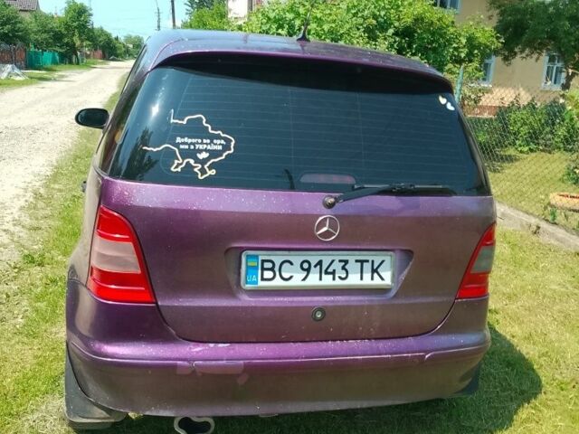 Синий Мерседес А класс, объемом двигателя 1.6 л и пробегом 253 тыс. км за 2900 $, фото 1 на Automoto.ua