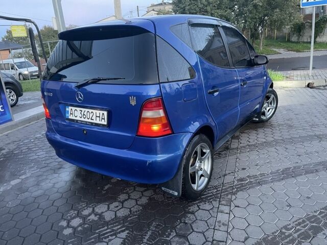 Мерседес А класс 1999 в Луцке на Automoto.ua Синий Мерседес А класс, объемом двигателя 1.4 л и пробегом 211 тыс. км за 3500 $, фото 3 на Automoto.ua
