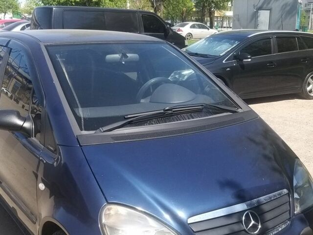 Синий Мерседес А класс, объемом двигателя 1.7 л и пробегом 270 тыс. км за 3800 $, фото 8 на Automoto.ua