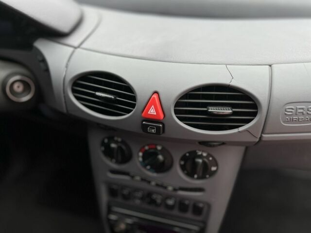 Синій Мерседес А клас, об'ємом двигуна 1.4 л та пробігом 138 тис. км за 3300 $, фото 4 на Automoto.ua