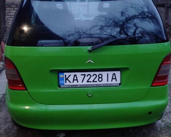 Зелений Мерседес А клас, об'ємом двигуна 1.6 л та пробігом 223 тис. км за 1900 $, фото 1 на Automoto.ua