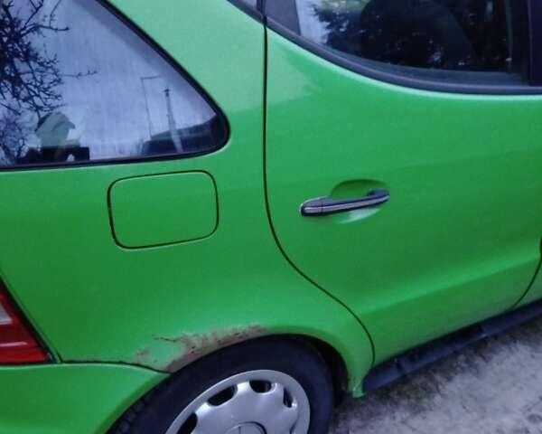 Зелений Мерседес А клас, об'ємом двигуна 1.6 л та пробігом 223 тис. км за 1900 $, фото 2 на Automoto.ua