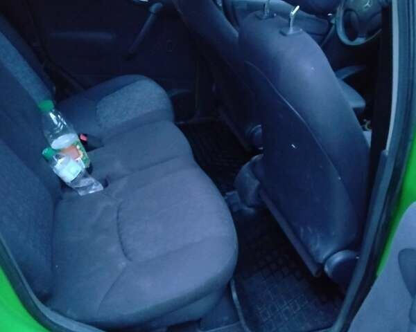 Зелений Мерседес А клас, об'ємом двигуна 1.6 л та пробігом 223 тис. км за 1900 $, фото 7 на Automoto.ua