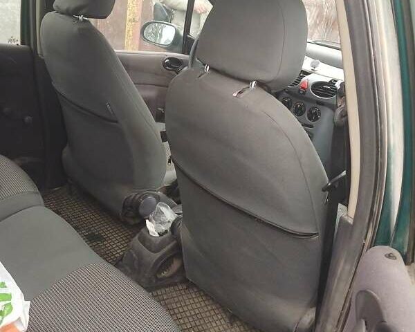 Зеленый Мерседес А класс, объемом двигателя 1.6 л и пробегом 100 тыс. км за 2800 $, фото 1 на Automoto.ua