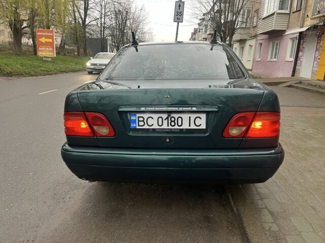 Мерседес А класс 1999 в Дрогобыче на Automoto.ua Зеленый Мерседес А класс, объемом двигателя 2 л и пробегом 375 тыс. км за 2900 $, фото 1 на Automoto.ua