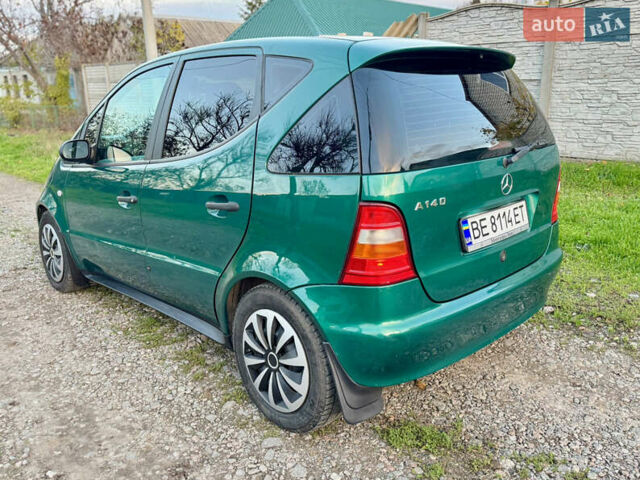 Зелений Мерседес А клас, об'ємом двигуна 1.4 л та пробігом 356 тис. км за 3700 $, фото 11 на Automoto.ua