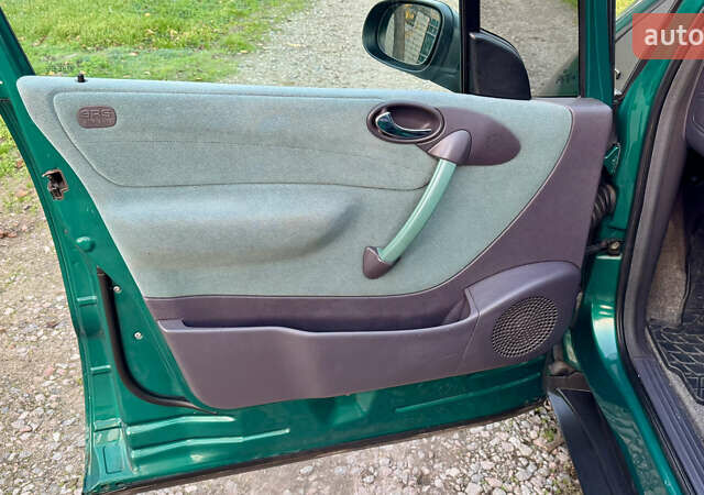 Зеленый Мерседес А класс, объемом двигателя 1.4 л и пробегом 246 тыс. км за 3750 $, фото 8 на Automoto.ua