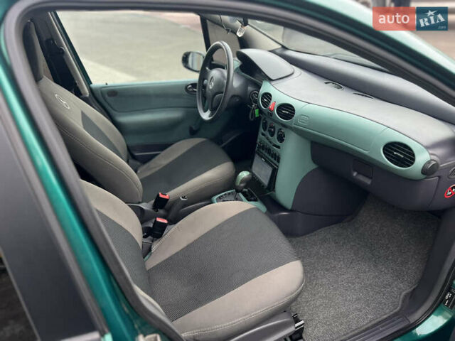 Зеленый Мерседес А класс, объемом двигателя 1.4 л и пробегом 246 тыс. км за 4100 $, фото 24 на Automoto.ua