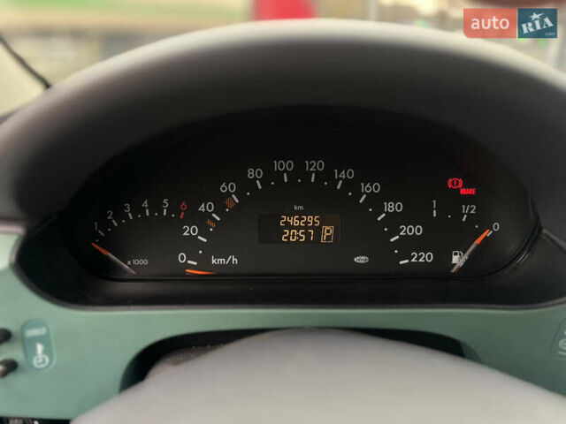 Зеленый Мерседес А класс, объемом двигателя 1.4 л и пробегом 246 тыс. км за 4100 $, фото 18 на Automoto.ua