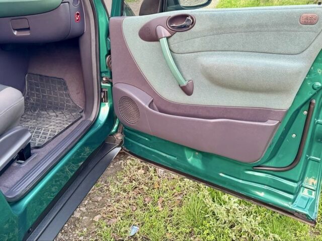 Зеленый Мерседес А класс, объемом двигателя 1.4 л и пробегом 246 тыс. км за 3750 $, фото 12 на Automoto.ua