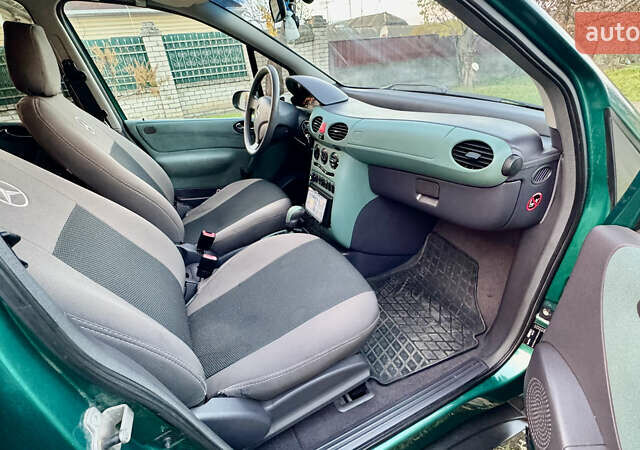 Зеленый Мерседес А класс, объемом двигателя 1.4 л и пробегом 246 тыс. км за 3750 $, фото 12 на Automoto.ua