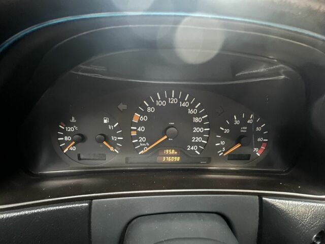 Мерседес А класс 1999 в Дрогобыче на Automoto.ua Зеленый Мерседес А класс, объемом двигателя 2 л и пробегом 375 тыс. км за 2900 $, фото 6 на Automoto.ua