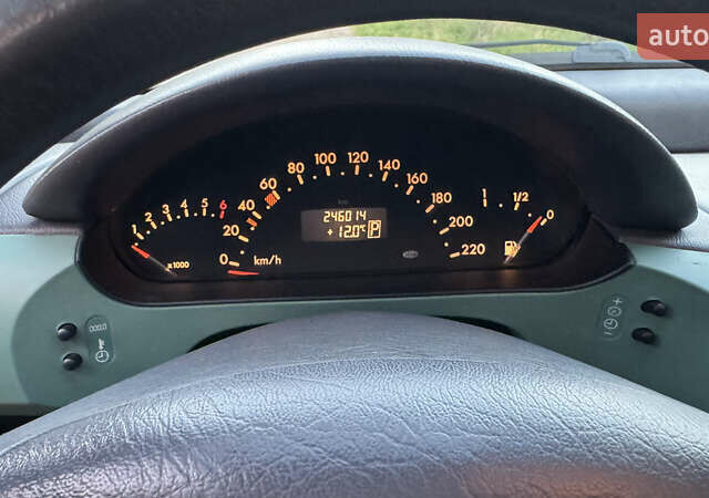 Зеленый Мерседес А класс, объемом двигателя 1.4 л и пробегом 246 тыс. км за 3750 $, фото 9 на Automoto.ua