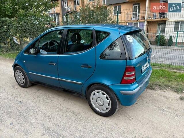 Зеленый Мерседес А класс, объемом двигателя 1.69 л и пробегом 200 тыс. км за 4800 $, фото 2 на Automoto.ua