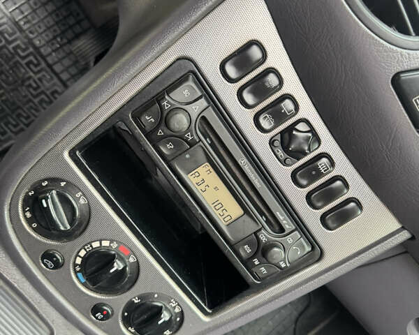 Зеленый Мерседес А класс, объемом двигателя 1.7 л и пробегом 277 тыс. км за 3000 $, фото 22 на Automoto.ua