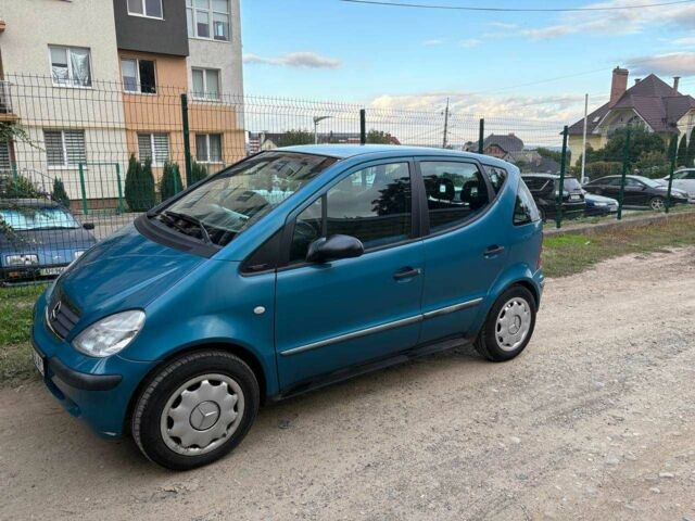 Зелений Мерседес А клас, об'ємом двигуна 1.7 л та пробігом 200 тис. км за 4800 $, фото 1 на Automoto.ua