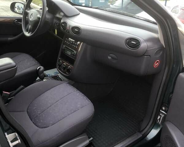 Зелений Мерседес А клас, об'ємом двигуна 1.69 л та пробігом 168 тис. км за 4112 $, фото 18 на Automoto.ua