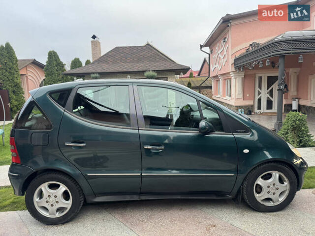 Зеленый Мерседес А класс, объемом двигателя 1.7 л и пробегом 277 тыс. км за 3000 $, фото 5 на Automoto.ua