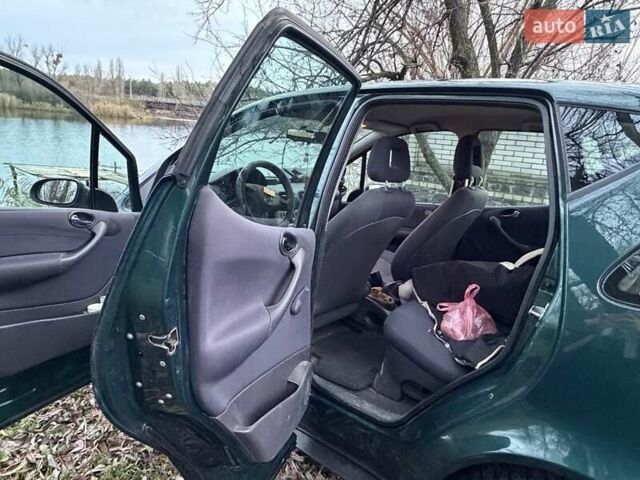 Зеленый Мерседес А класс, объемом двигателя 1.7 л и пробегом 178 тыс. км за 3800 $, фото 9 на Automoto.ua