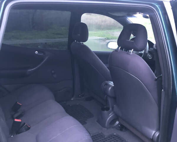 Зелений Мерседес А клас, об'ємом двигуна 1.69 л та пробігом 386 тис. км за 3500 $, фото 7 на Automoto.ua