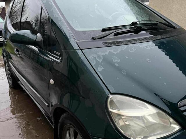 Зеленый Мерседес А класс, объемом двигателя 1.7 л и пробегом 215 тыс. км за 3299 $, фото 3 на Automoto.ua