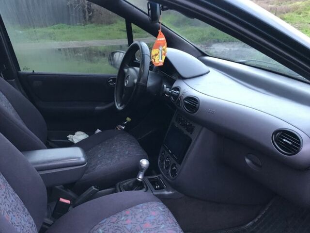 Зеленый Мерседес А класс, объемом двигателя 1.7 л и пробегом 386 тыс. км за 3500 $, фото 8 на Automoto.ua