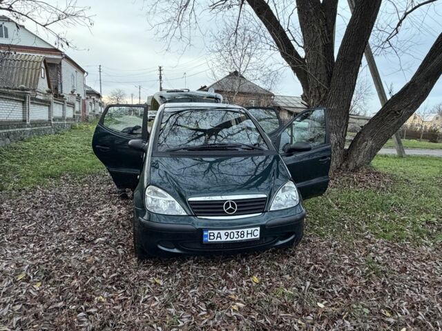 Зеленый Мерседес А класс, объемом двигателя 1.7 л и пробегом 178 тыс. км за 3800 $, фото 3 на Automoto.ua