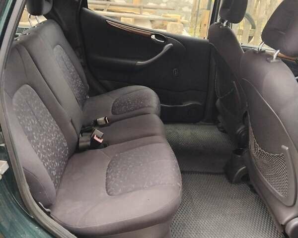 Зеленый Мерседес А класс, объемом двигателя 1.7 л и пробегом 237 тыс. км за 4000 $, фото 2 на Automoto.ua