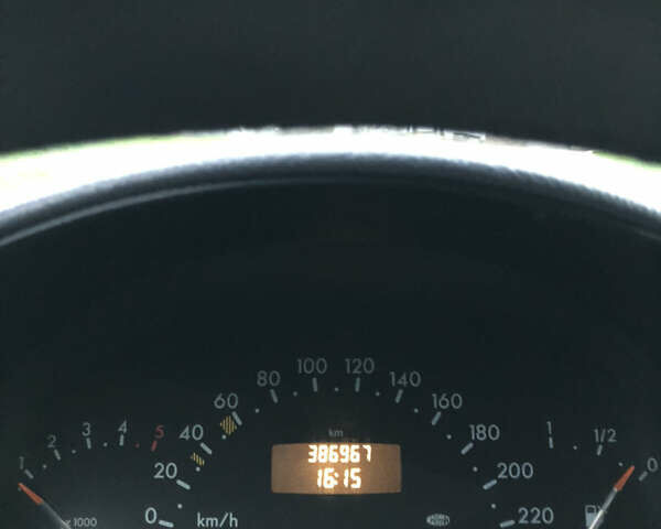 Зелений Мерседес А клас, об'ємом двигуна 1.69 л та пробігом 386 тис. км за 3500 $, фото 22 на Automoto.ua