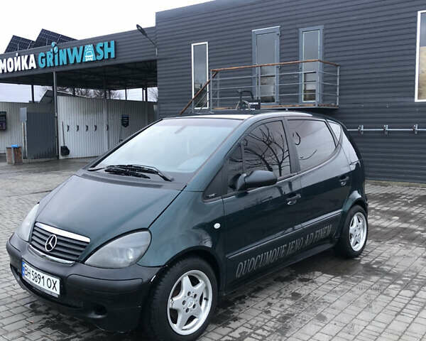 Зелений Мерседес А клас, об'ємом двигуна 1.69 л та пробігом 386 тис. км за 3500 $, фото 1 на Automoto.ua