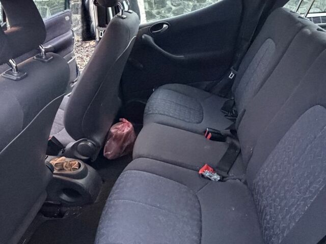 Зеленый Мерседес А класс, объемом двигателя 1.7 л и пробегом 178 тыс. км за 3800 $, фото 6 на Automoto.ua