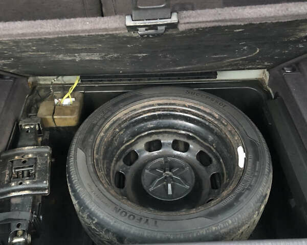 Зелений Мерседес А клас, об'ємом двигуна 1.69 л та пробігом 386 тис. км за 3500 $, фото 17 на Automoto.ua