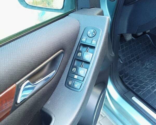 Зелений Мерседес А клас, об'ємом двигуна 1.5 л та пробігом 161 тис. км за 3800 $, фото 18 на Automoto.ua