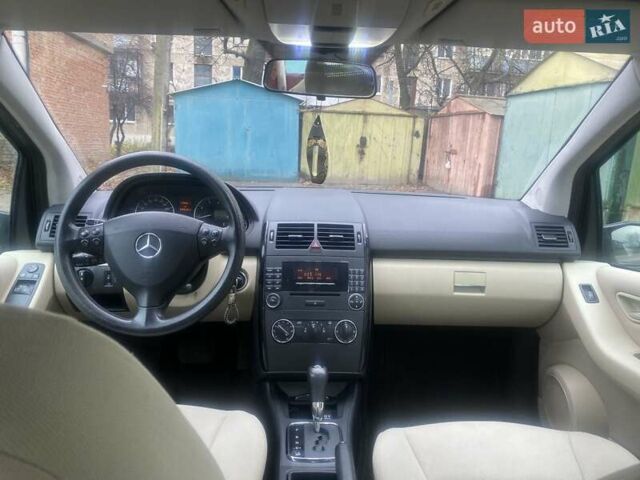 Зеленый Мерседес А класс, объемом двигателя 1.5 л и пробегом 165 тыс. км за 5000 $, фото 11 на Automoto.ua