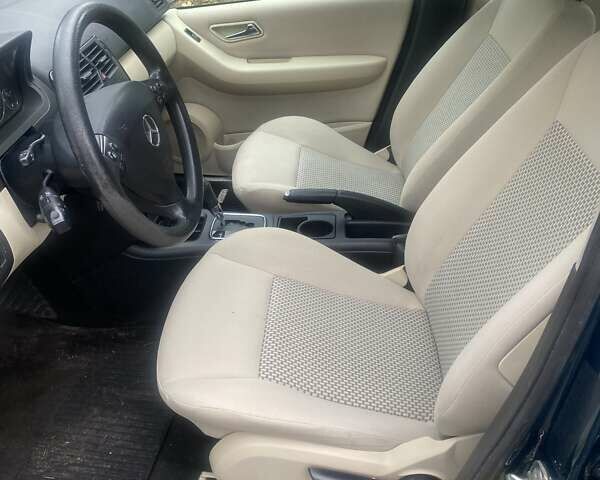 Зеленый Мерседес А класс, объемом двигателя 1.5 л и пробегом 165 тыс. км за 5000 $, фото 10 на Automoto.ua