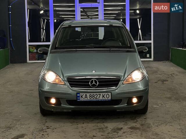 Зеленый Мерседес А класс, объемом двигателя 1.5 л и пробегом 329 тыс. км за 6000 $, фото 8 на Automoto.ua
