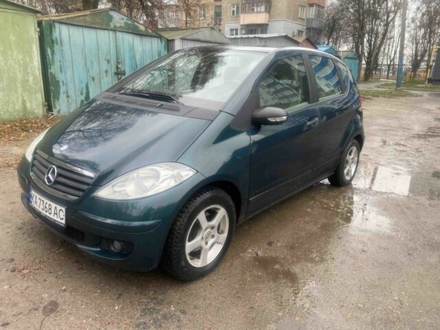 Зеленый Мерседес А класс, объемом двигателя 1.5 л и пробегом 169 тыс. км за 5000 $, фото 1 на Automoto.ua