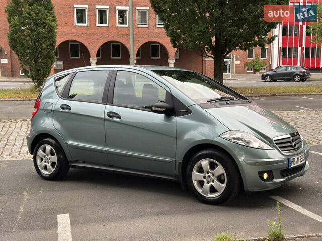 Зеленый Мерседес А класс, объемом двигателя 1.7 л и пробегом 134 тыс. км за 4850 $, фото 9 на Automoto.ua