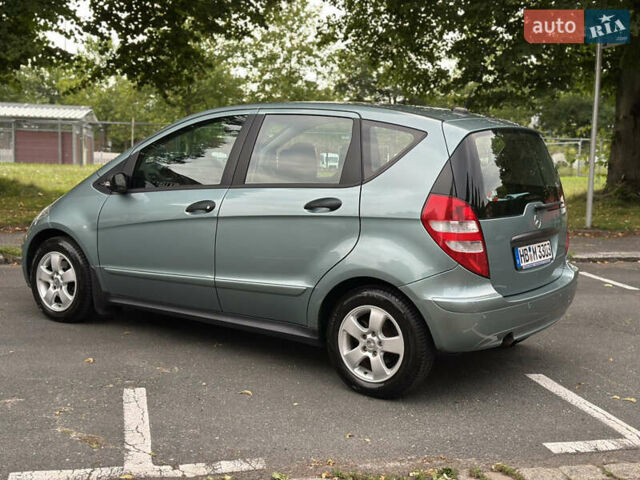 Зеленый Мерседес А класс, объемом двигателя 1.7 л и пробегом 134 тыс. км за 4850 $, фото 21 на Automoto.ua